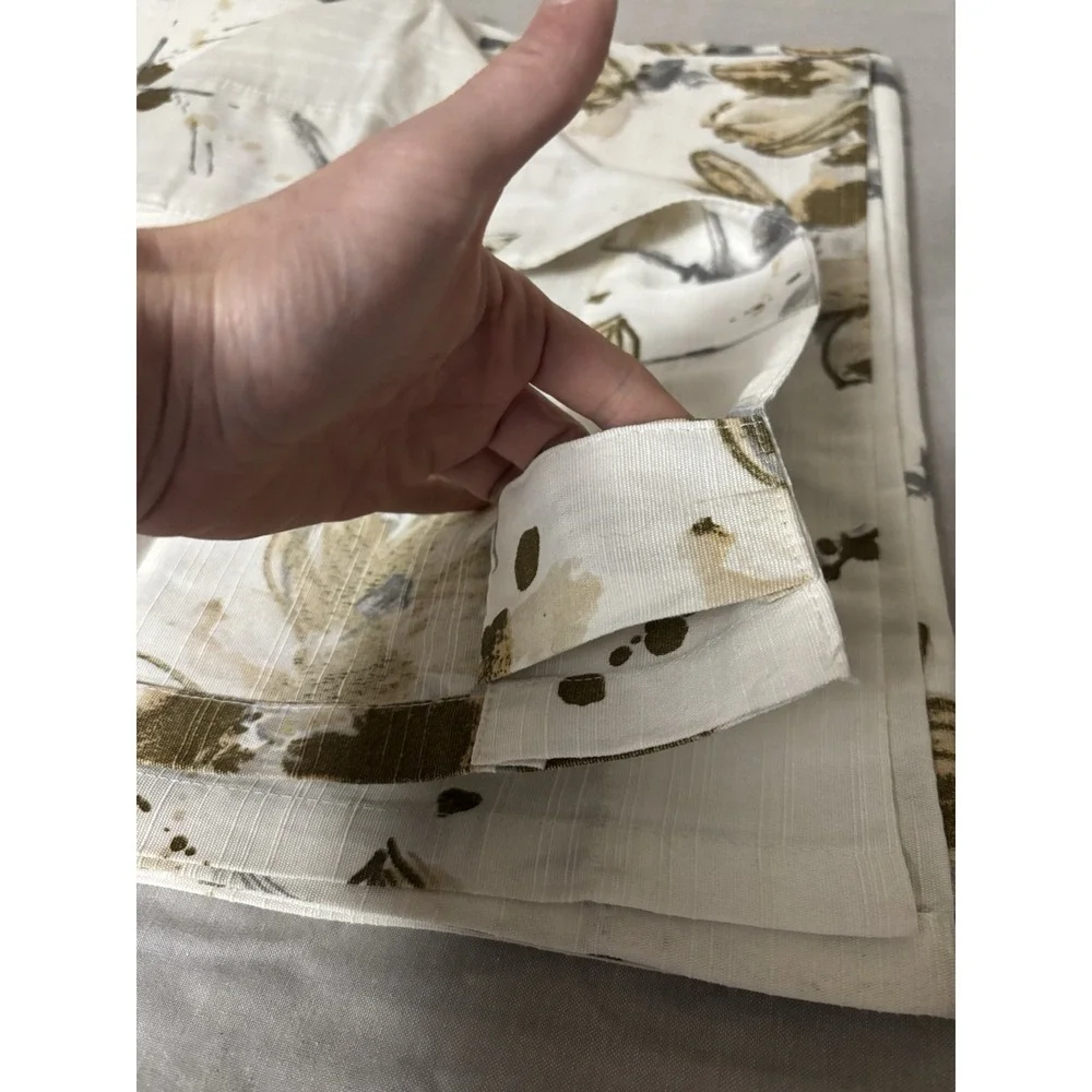 Nicole Miller 100% Cotton Lillan Gold /Miel dore (2) PAIR Curtain Panels 36 x 80